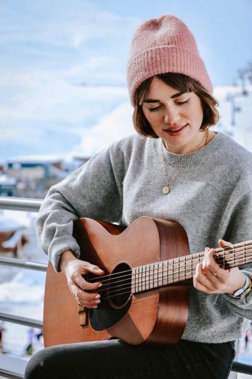 lisa camille chanteuse à tignes